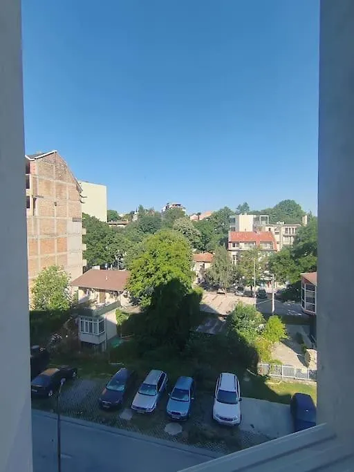 Red Room - Apartment In Varna - Beach And Forest
