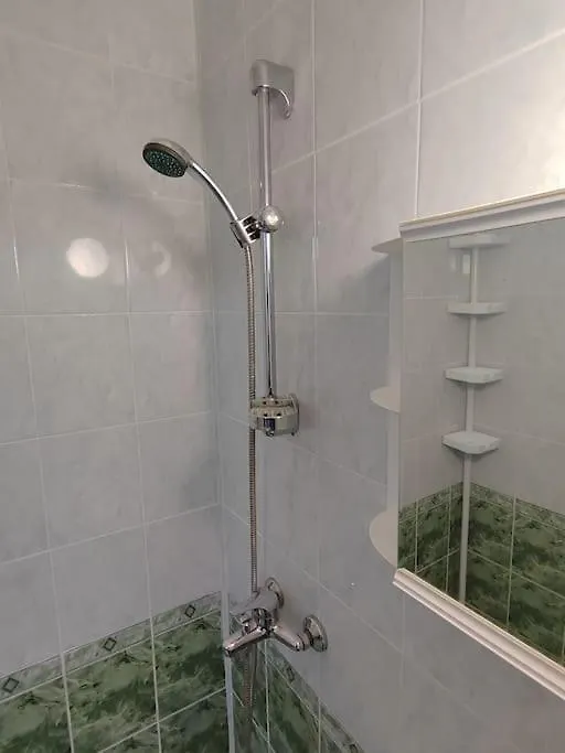 Red Room - Apartment In Varna - Beach And Forest